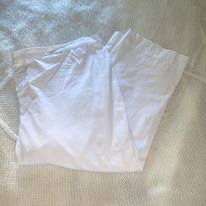 Isaac Mizrahi 24/7 Stretch White Capris